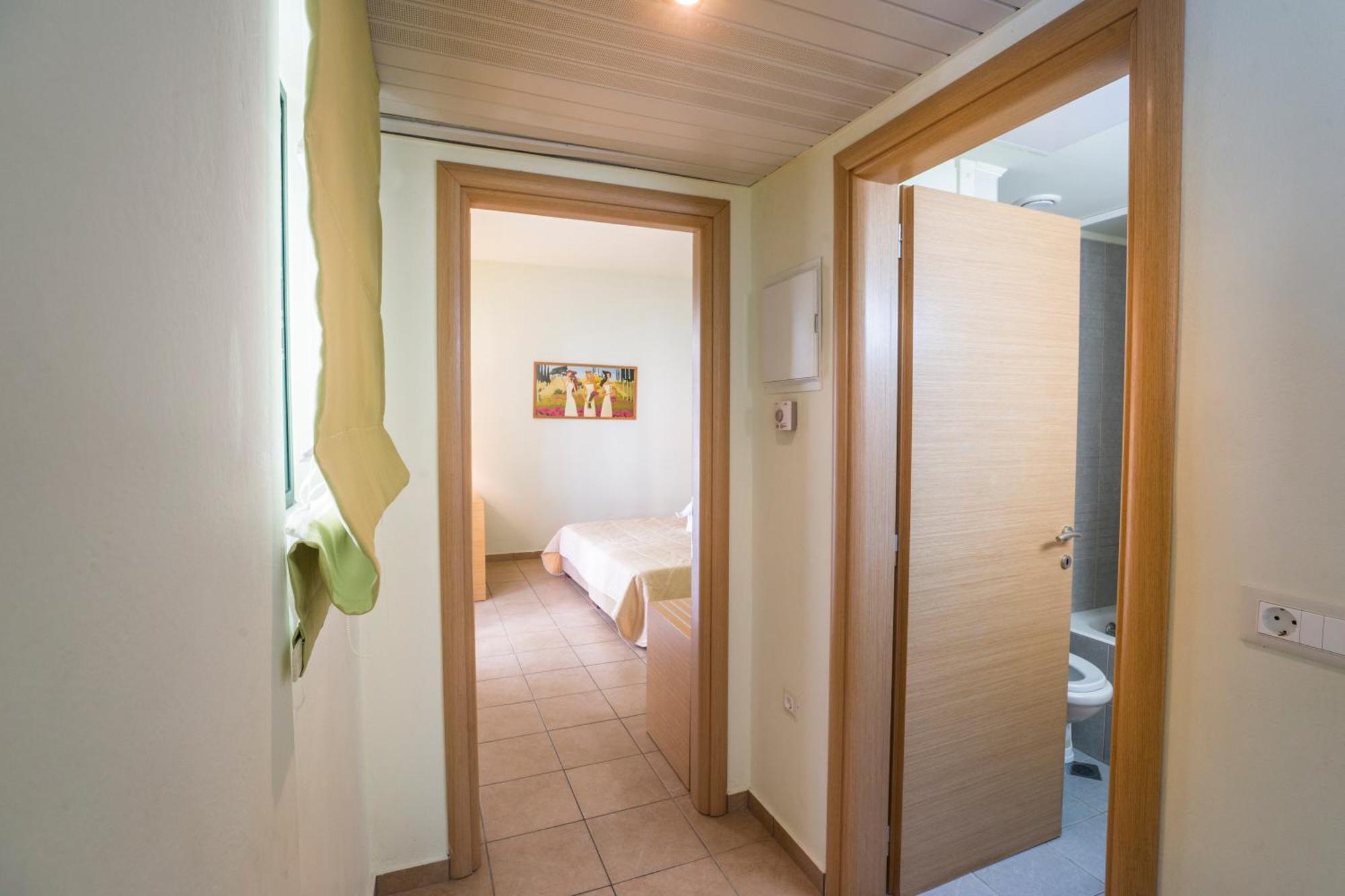 Athina Beach Hotel Kato Daratso Værelse billede