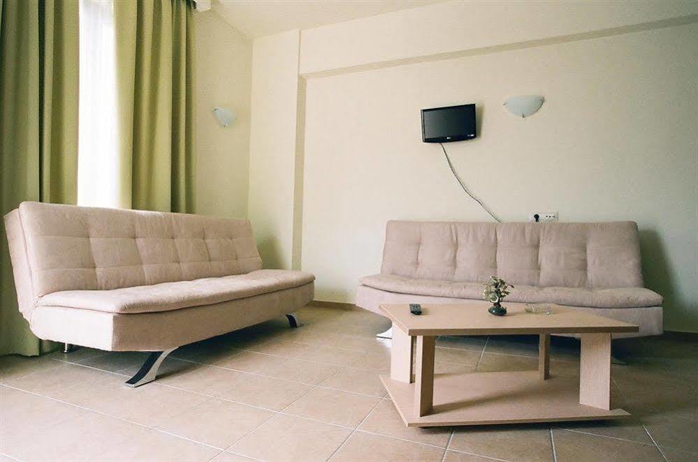 Athina Beach Hotel Kato Daratso Eksteriør billede