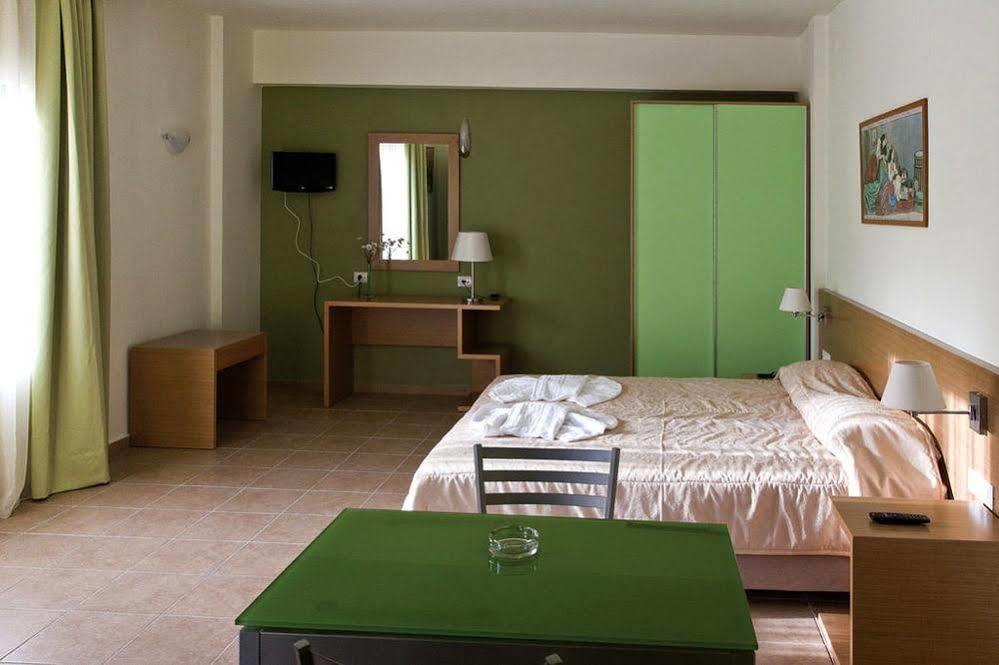 Athina Beach Hotel Kato Daratso Eksteriør billede